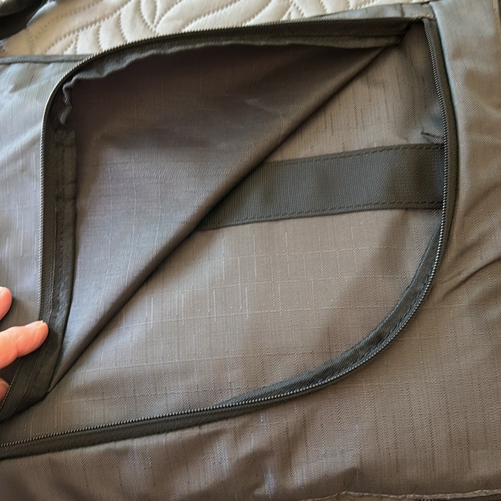 💼 NWT-Black Flexible YKK Messenger Bag Briefcase - Picture 3 of 6